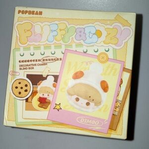 POP MART Popbean Fluffy & Cozy Decorative Charm Blind Box skull panda snug scarf